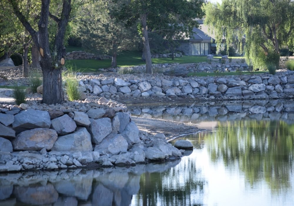 Boulders and rock walls Reno Nevada, Tahoe, California